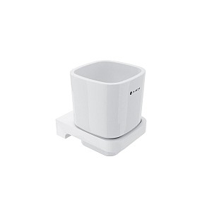 Toothbrush holder
